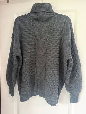 Cozy Gray Cable-Knit Turtleneck Sweater - Women's Top